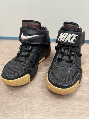 Nike Zoom LeBron 2 Black Crimson